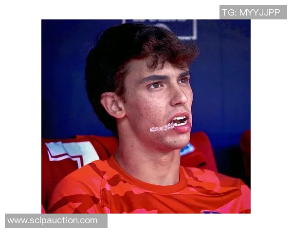 高清足球明星男生头像精选展示让你瞬间成为球场焦点