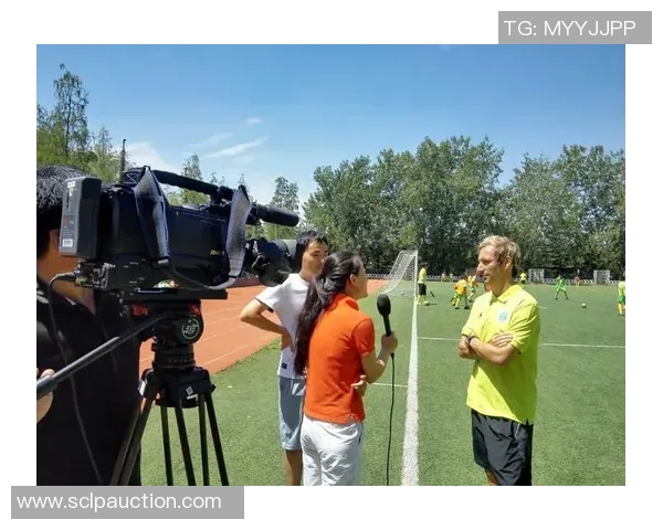 探索r本足球的魅力与技术解析助力青少年成长与发展 探索r本足球的魅力与技术解析助力青少年成长与发展