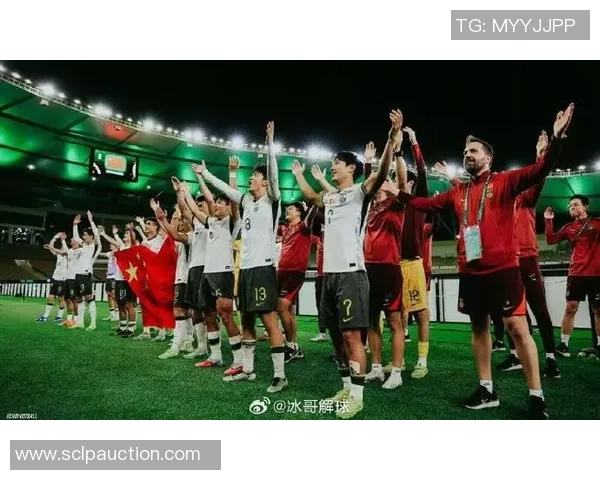 足球泉州热潮涌动球迷齐聚共庆足球盛事与城市文化交融 足球泉州热潮涌动球迷齐聚共庆足球盛事与城市文化交融